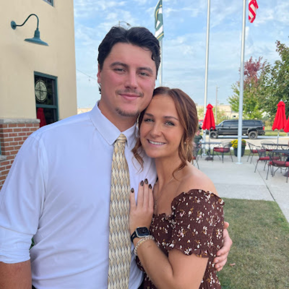 Meet your Posher, Maddie